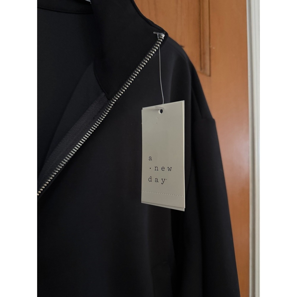 Women's A New Day Black Sandwash Cropped Full-Zip Sweatshirt Jacket Size XL - Picture 3 of 6